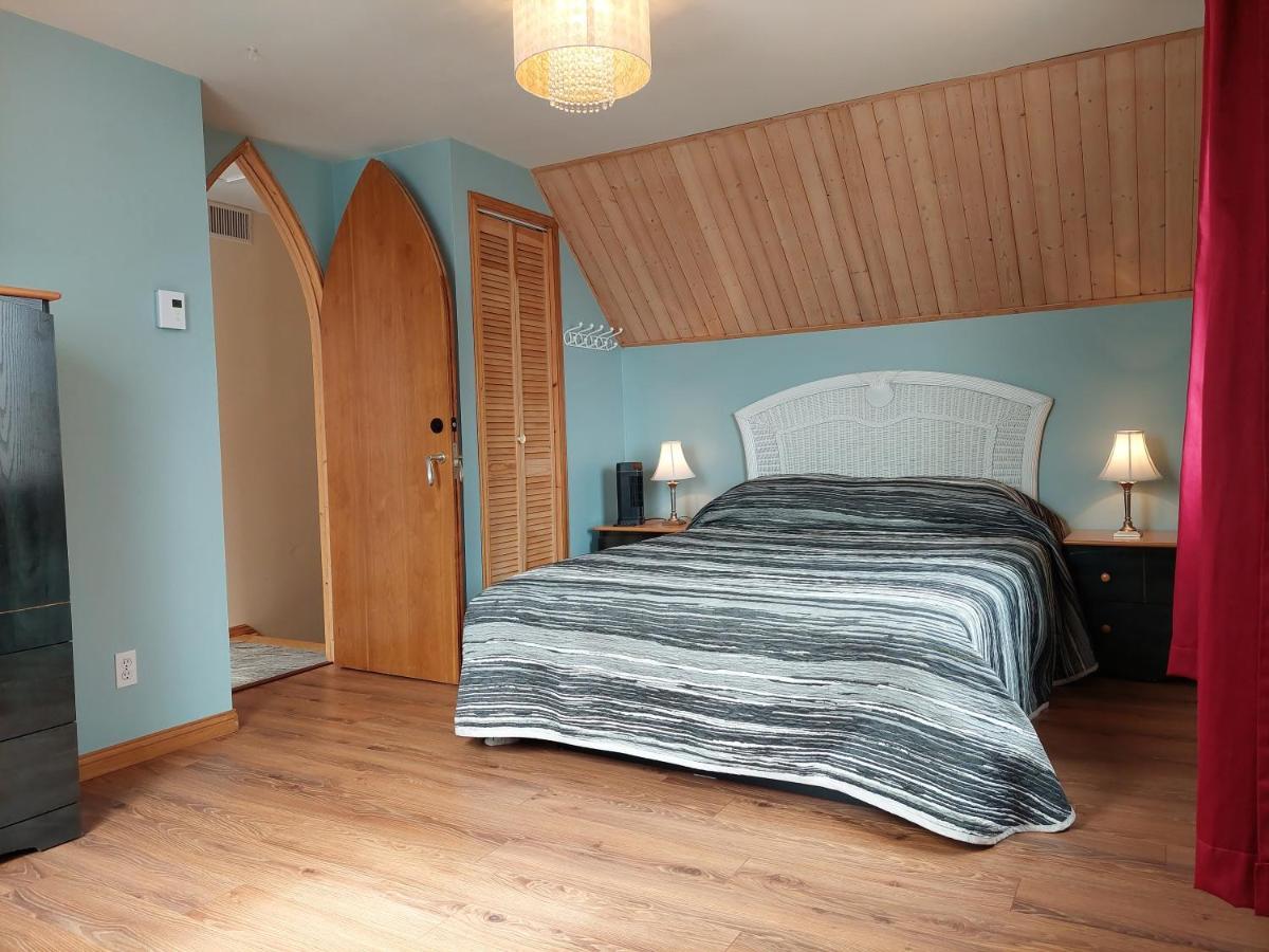 La Nef Bleue Villa Tadoussac Buitenkant foto