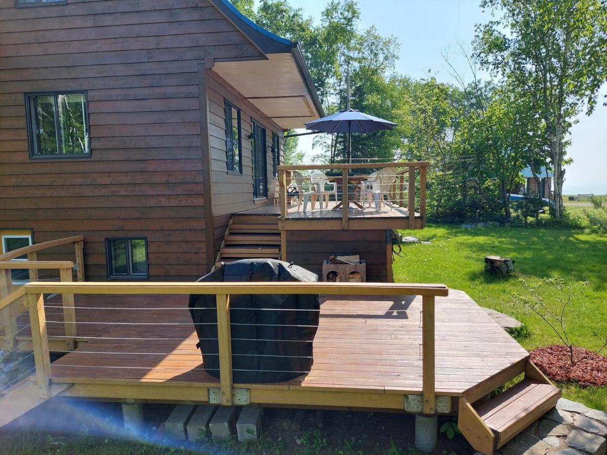La Nef Bleue Villa Tadoussac Buitenkant foto