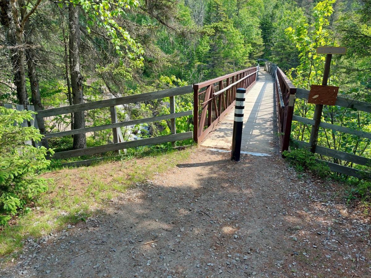 La Nef Bleue Villa Tadoussac Buitenkant foto